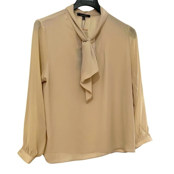 Tops - Tan Pullover Blouse with Beautiful Tie Neck Detail Women’s Size XL New NWT